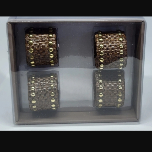 Jonathan Adler | Happy Chic. Catherine Brown Studded Napkin Rings set of 4 - Picture 4 of 5